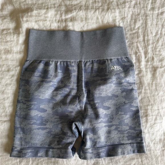 AYBL EVOLVE CAMO SEAMLESS SHORTS-blue-size S - Picture 3 of 6